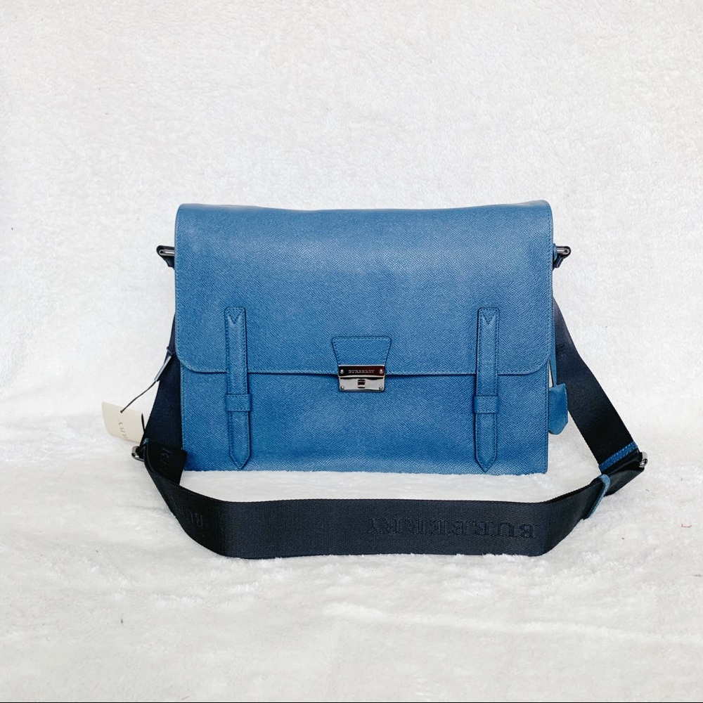 NWT Authentic Burberry Men's Leather Messenger Bag